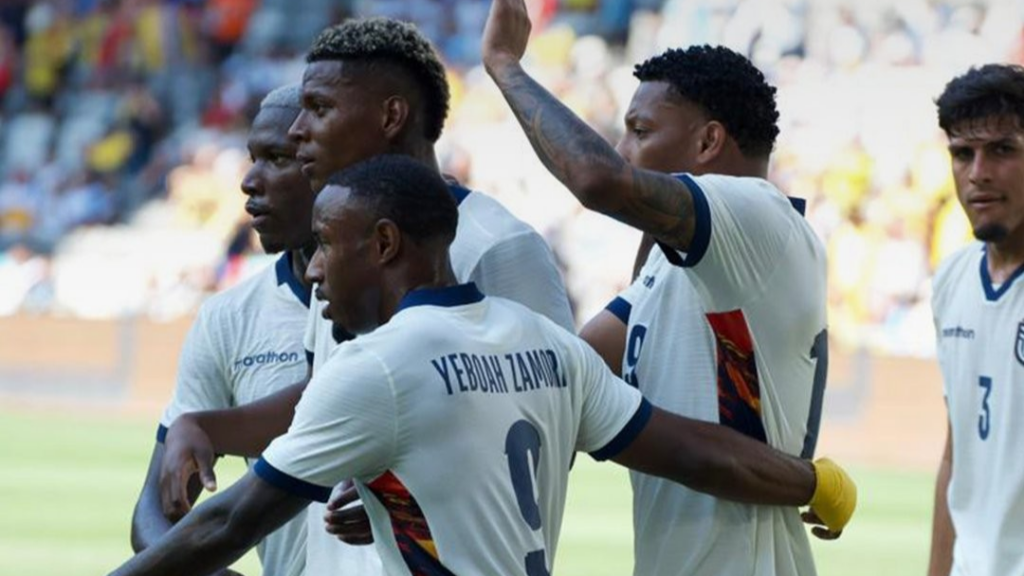 Ecuador dominó de principio a fin y goleó a Guatemala en Columbus