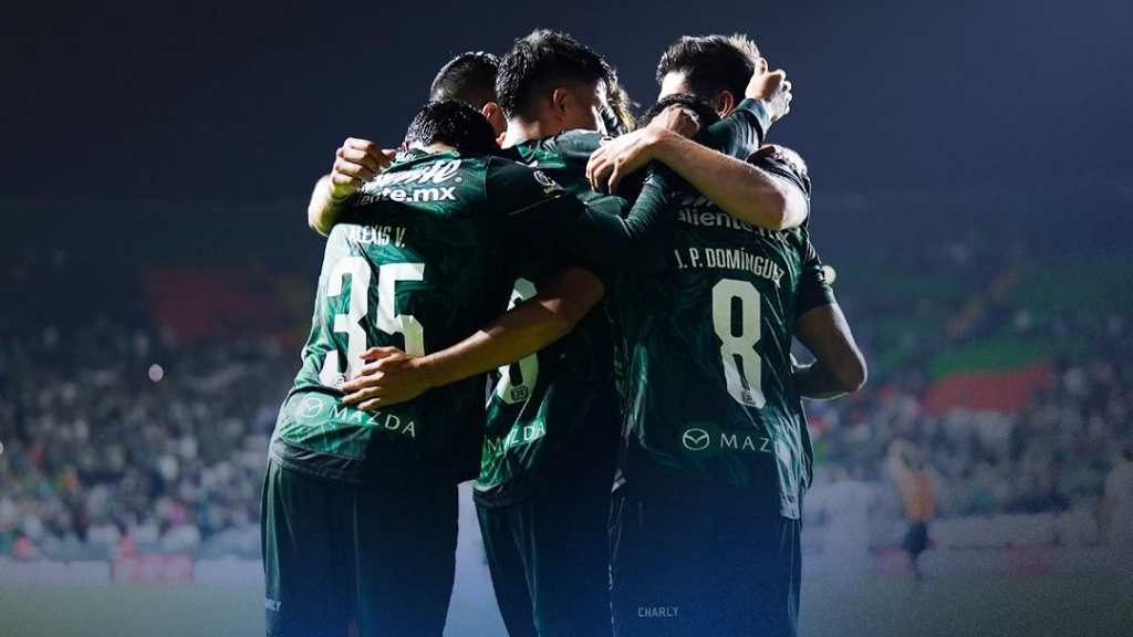Club León 2-0 Monterrey: García stars as León win short-handed