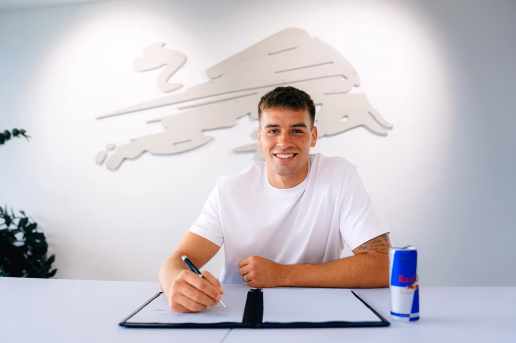 RB Leipzig sign Marc Guiu from Chelsea for €17m: where he fits