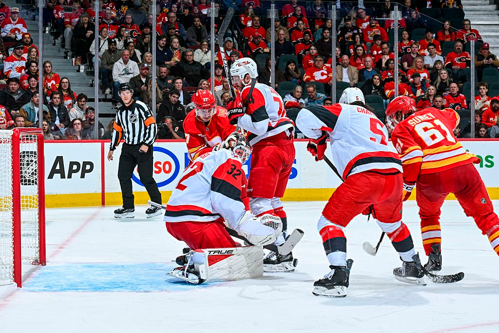 Calgary Flames 3-2 Carolina Hurricanes: power play and 34 saves decide it